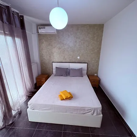 Apartament Avs 1 *